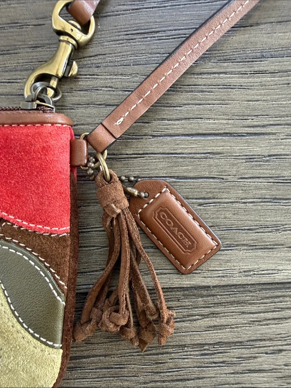 Coach Poppies for Peace 2004 ltd edition suede/leather patchwork wristlet - RARE - Picture 3 of 5